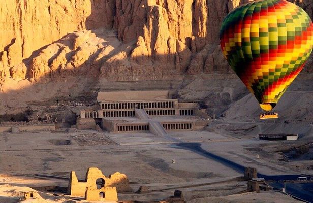 A lifetime Experience with Hot Air Balloon