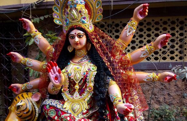 Kumartuli - Where the Gods come to Earth