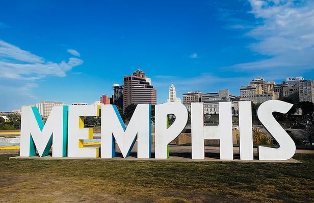 Nashville to Memphis/Graceland Day Trip - up to 7 passengers