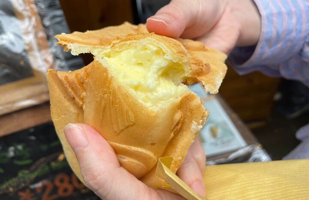 Tokyo:Enjoy street food & Japanese food culture at Tsukiji Market