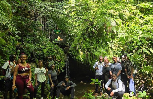 Lawyer Stephen’s Cave & Waterfalls Hike