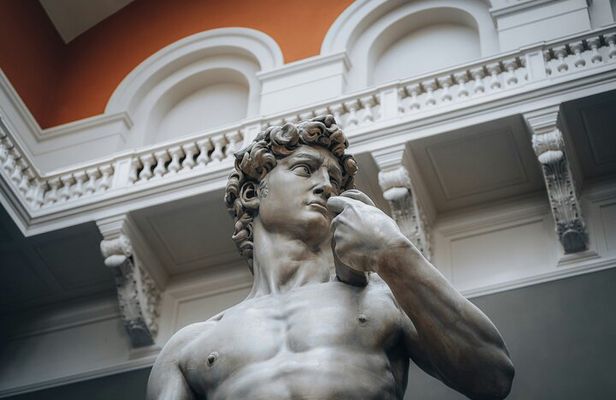 Michelangelo’s David & Medici Treasures Accademia Gallery Tour