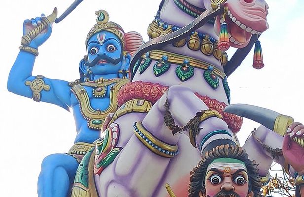 A Day in Madurai: Guided Journey Through Iconic Landmarks