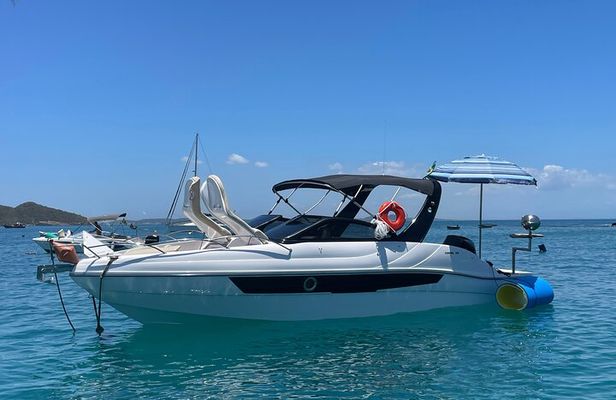 Private Boat Tour through the beautiful beaches and islands of Búzios