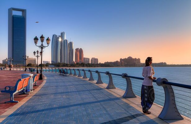 2 Days Abu Dhabi City Tour with Desert Safari and BBQ Dinner