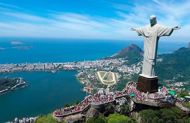 City Tour in Rio de Janeiro Explore with Lunch Included