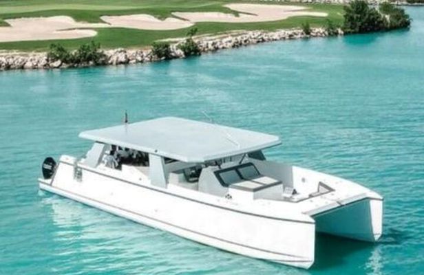 Power Cat Private Charter