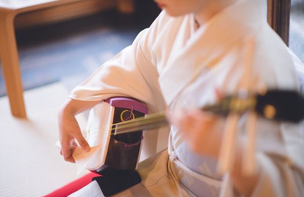 Experience Authentic Kyoto Gion Geisha/Maiko Cultural Tour