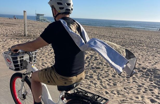 Los Angeles: Guided E-Bike Beach Tour from Redondo Beach, CA