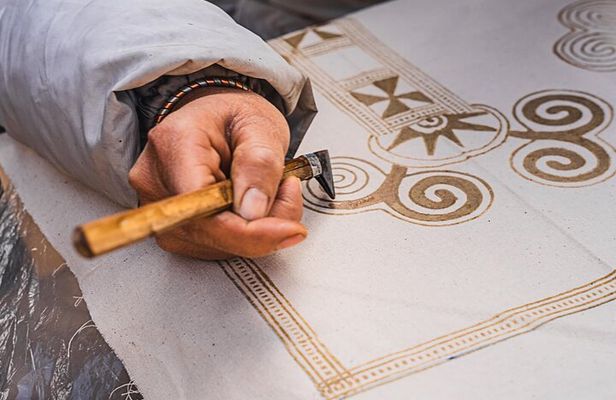 H'Mong traditional beeswax batik