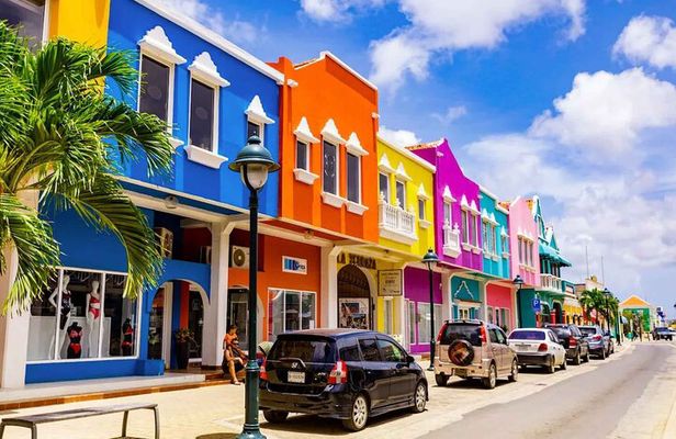 Kralendijk Walking Tour with your Local Guide