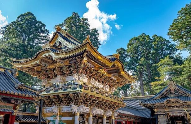 Tokyo: Toshogu Shrine (Nikko Toshogu), Lake Chuzenji, Kegon Falls