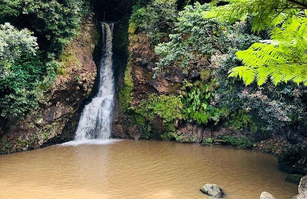 Private South Tour and La Vallee Des Couleurs Nature Park