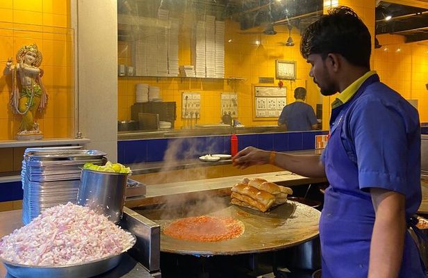 Flavors of Mumbai Food Tour