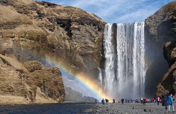 Private South Coast Tour: A Journey to Iceland’s Stunning Shore