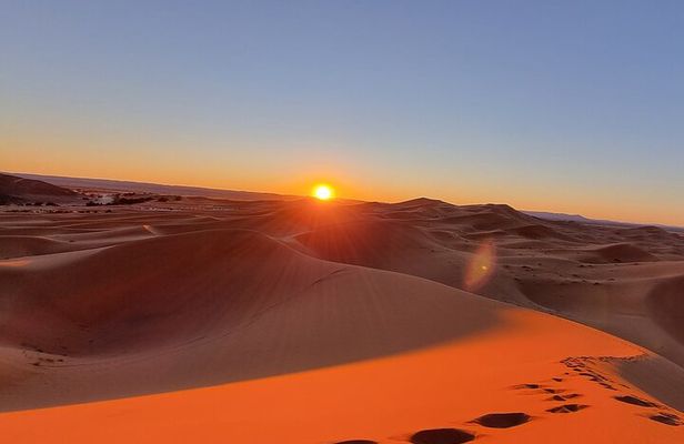 8-Day Luxury Tour from Casablanca to Marrakech via Fes-Merzouga