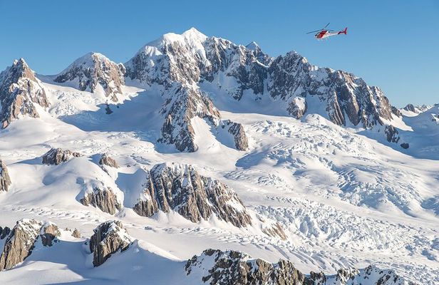 Mount Cook Scenic 30 Minute Helicopter Flight