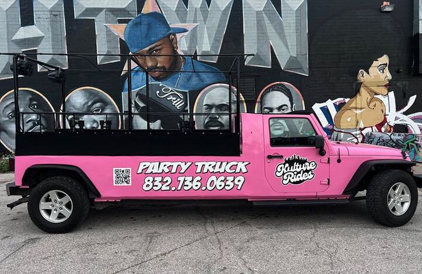 Pink Party Jeep Tour in 3rd Ward HTX