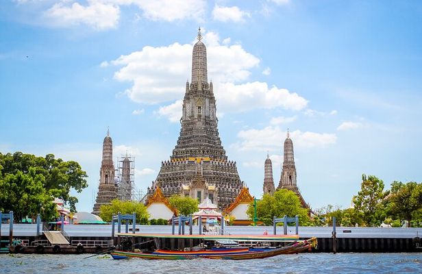 Private Bangkok City Highlights, Railway and Floating Markets