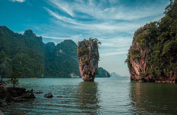 Phuket : James Bond Island and Phang Nga Bay by Premium Yacht