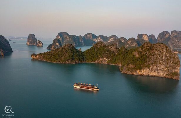 2 Days, 1 Night in Lan Ha Bay with Icon Cruise from Hanoi