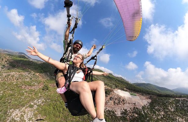 Antalya Paragliding: Your Destination is the Sky