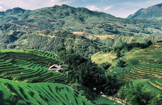 Private Half-Day Tour of Villages, Terrace Rice Fields by Car