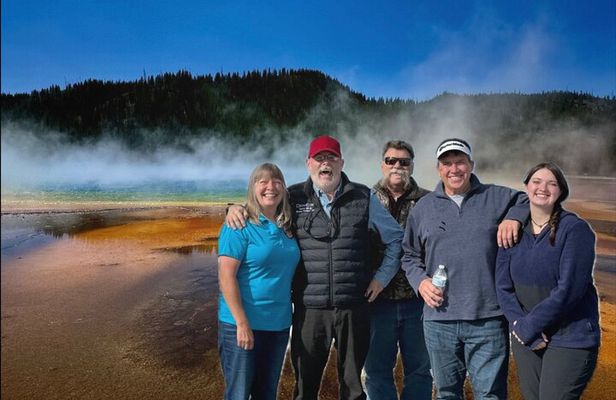 Yellowstone”Open Air” Glass Top Convertible Van West Yellowstone