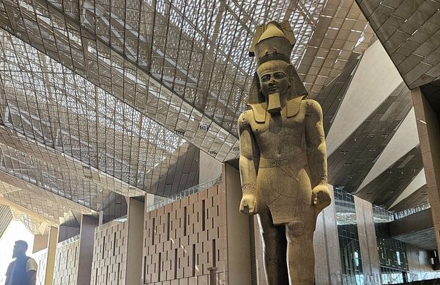 Giza Pyramids, Grand Egyptian Museum and Bazzar Market Tour