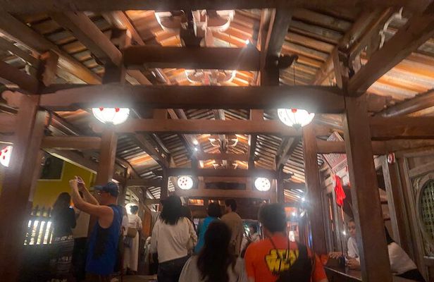 Old Town Heritage Tour with Private Boat Trip