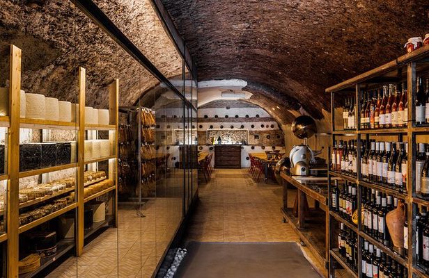 Rome Wine Tasting in Monte dei Cocci | Authentic Lazio Wines