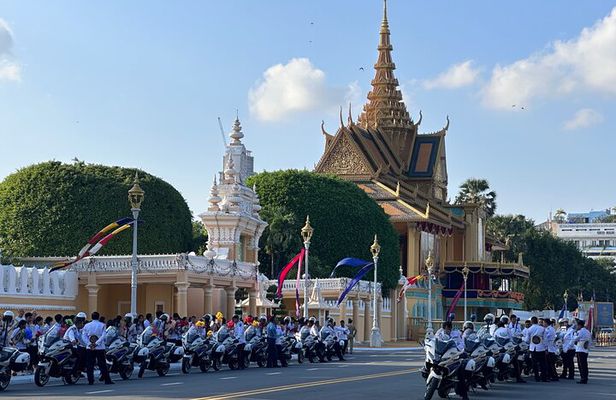 City Tour and the Killing Fields