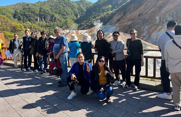 With Lunch│Mt. Usu Ropeway, Noboribetsu, Lake Shikotsu Day Trip