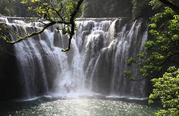 7-Hour Join tour - Jiufen Village & Shifen Town