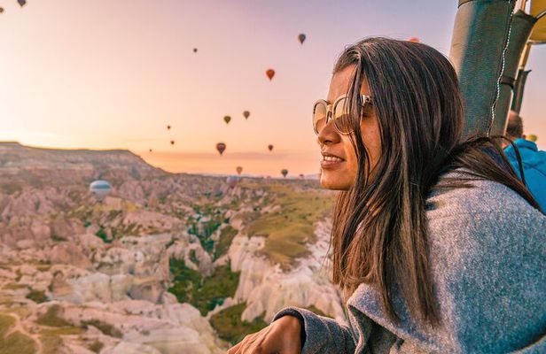 Cappadocia Red Tour and Sunrise Balloon Tour