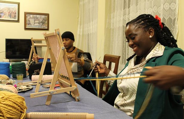 Turkish Carpet Rug Weaving Workshop (Halı Kilim Dokuma Atölyesi)