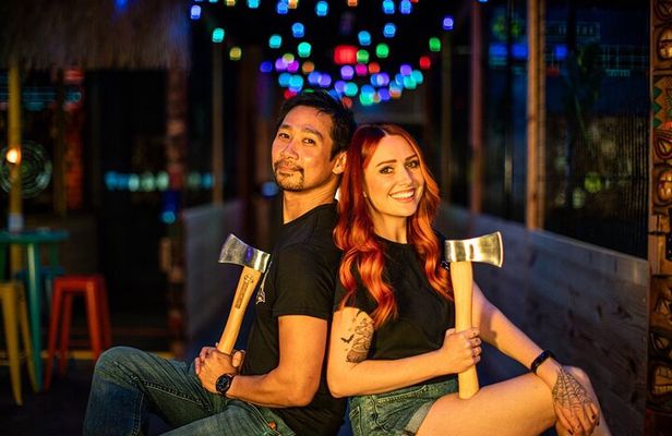 1 Hour Axe Throwing Session