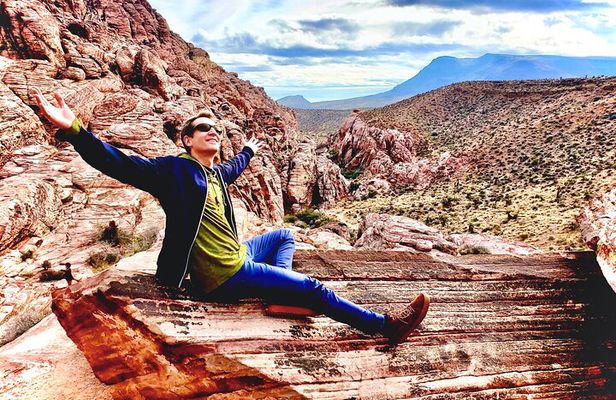 Panoramic Red Rock Canyon Scenic Loop Tour