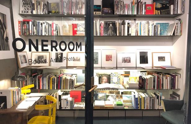 Guided Shared Experience on ONEROOM Books