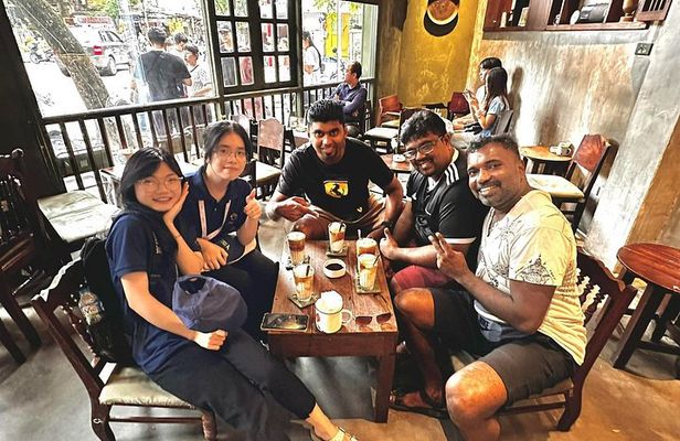 Hanoi Private Food Tour and Train Street Coffee Experience