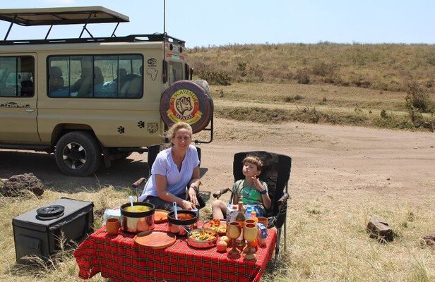 6 Days Adventure Towards Serengeti, Ngorongoro and Tarangire