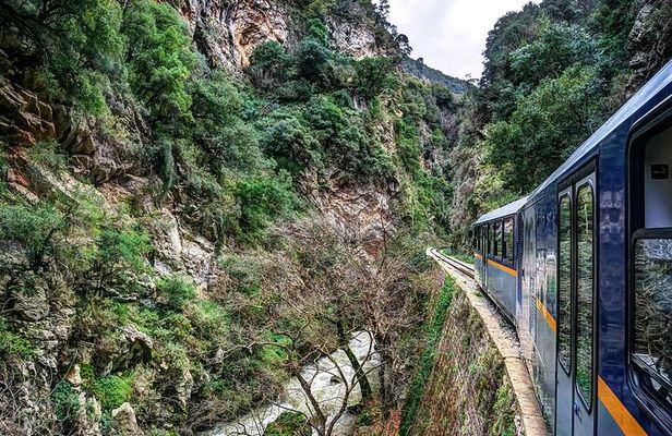 Corinth, Odontotos Train & Cave of Lakes Private Tour from Athens