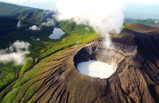 Rincon Volcano Trek, Oropéndola Waterfall & Hot Springs