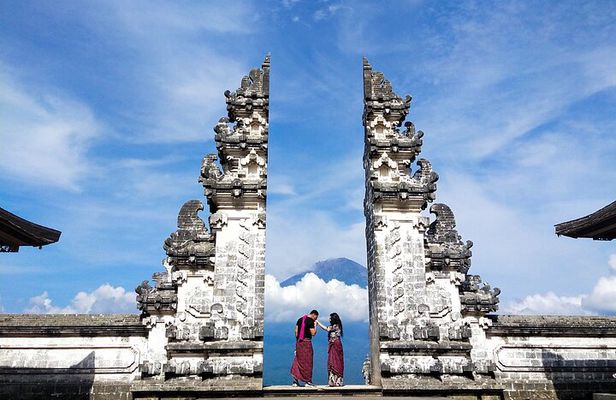 Exclusive Bali: Gates of Heaven, Tirta G - Private & All-Inc