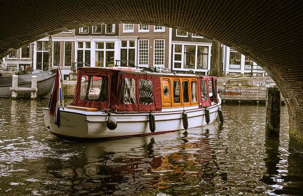 Private Boat Tour of Amsterdam Canals
