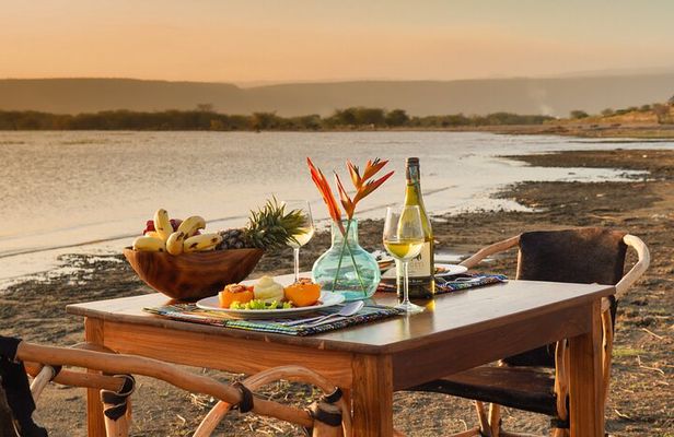 5 Days Suricata Honeymoon Experience