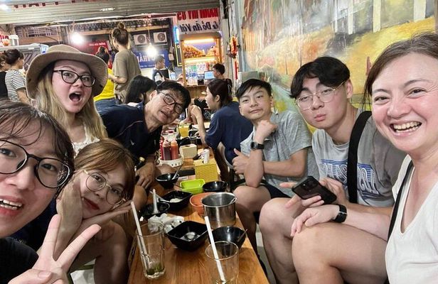 Hanoi Street Food Experience