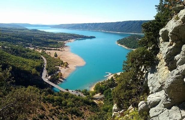 Verdon and Moustiers Ste-Marie Tour from Aix-en-Provence