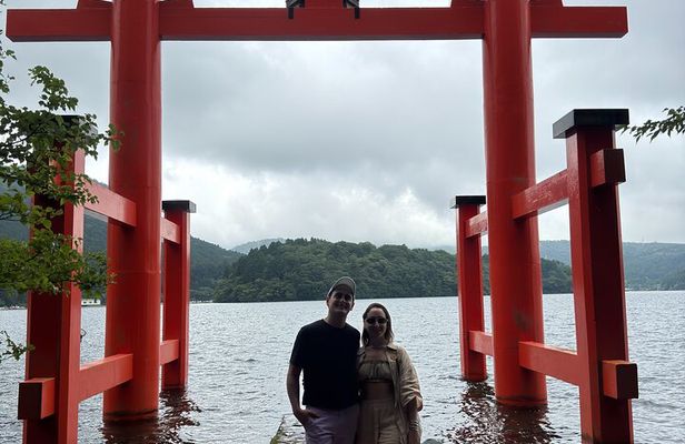 Hiroshima with Goverment Certified Tour Guide and Transportation