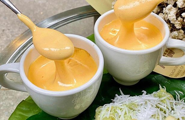 Hanoi Street Food Tour with Small Group